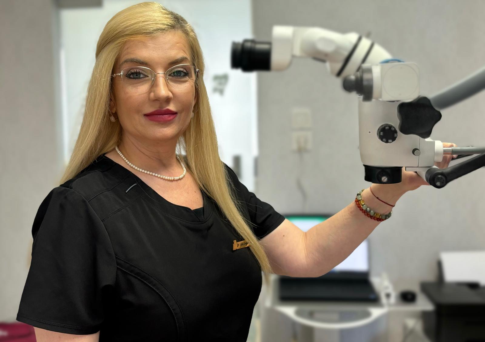 Dr. Aida